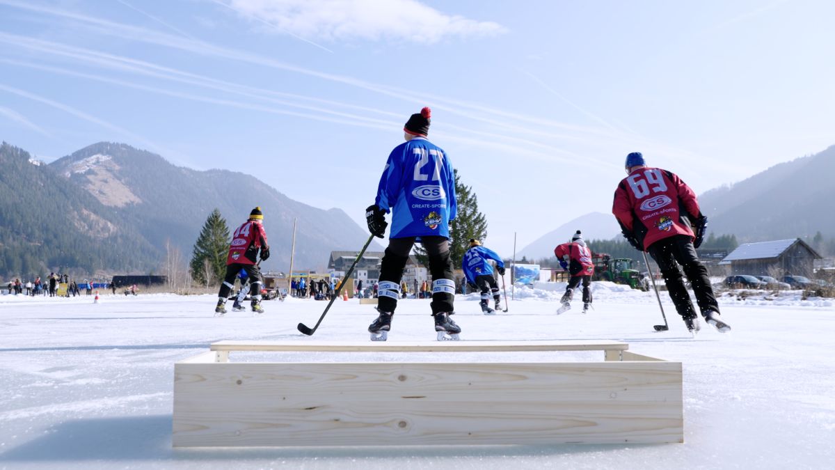 Pond Hockey Weissensee