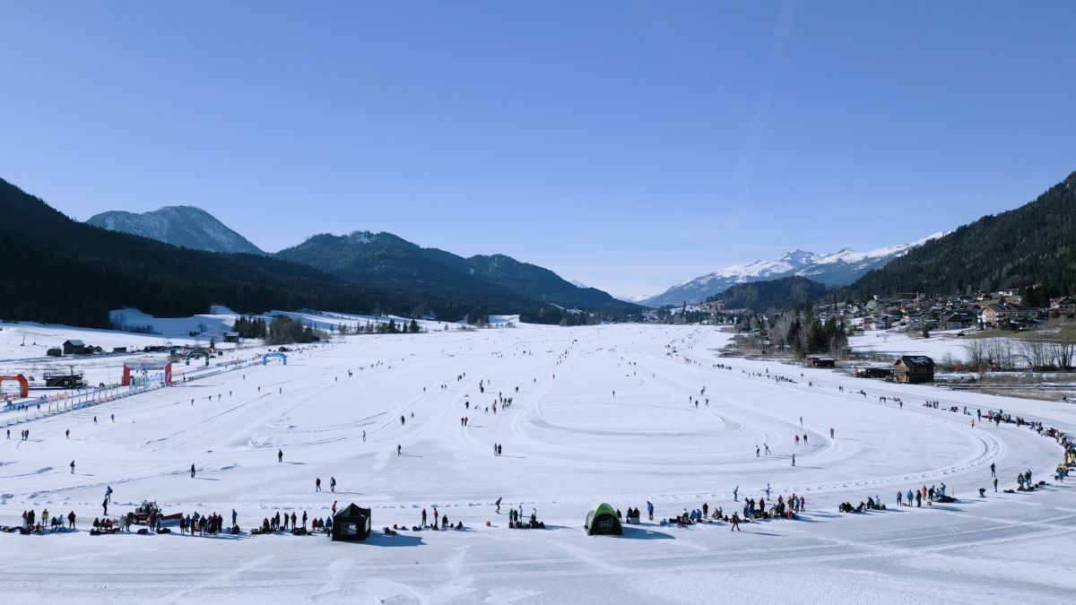Pond Hockey Weissensee